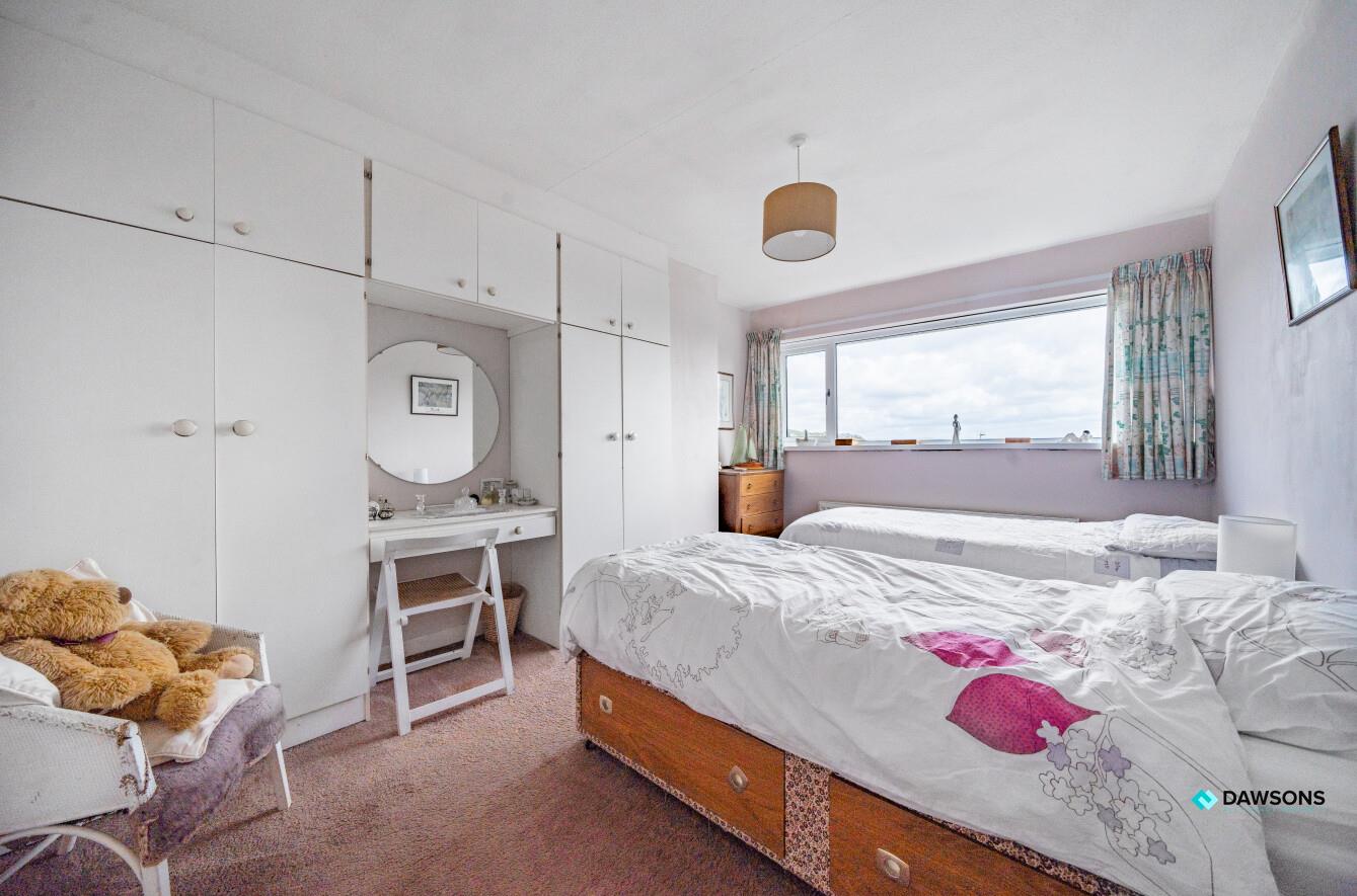 Ashburnham Drive, Mayals, Mumbles, Swansea, SA3 5DS